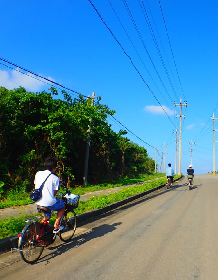 小浜島のレンタサイクル・レンタバイクはガミSUNへ